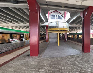 Whitfords Train Station